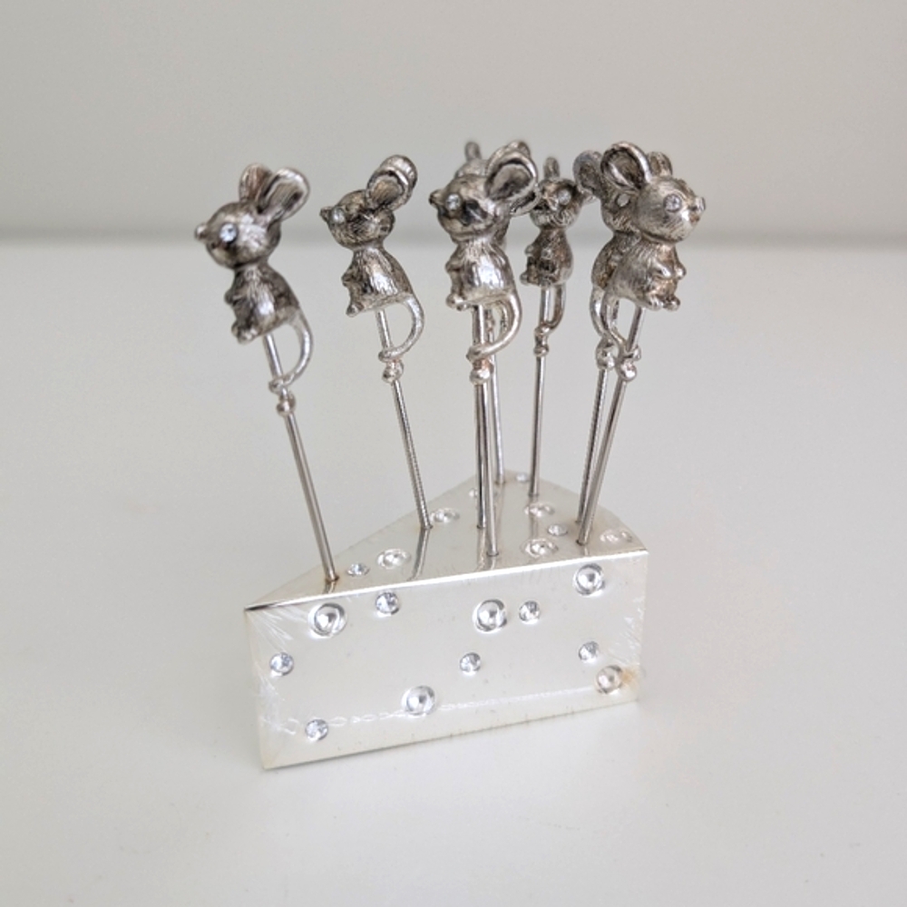 NIB GODINGER Silver Plated Mouse & Cheese Pick Set Charcuterie Cocktail Mice